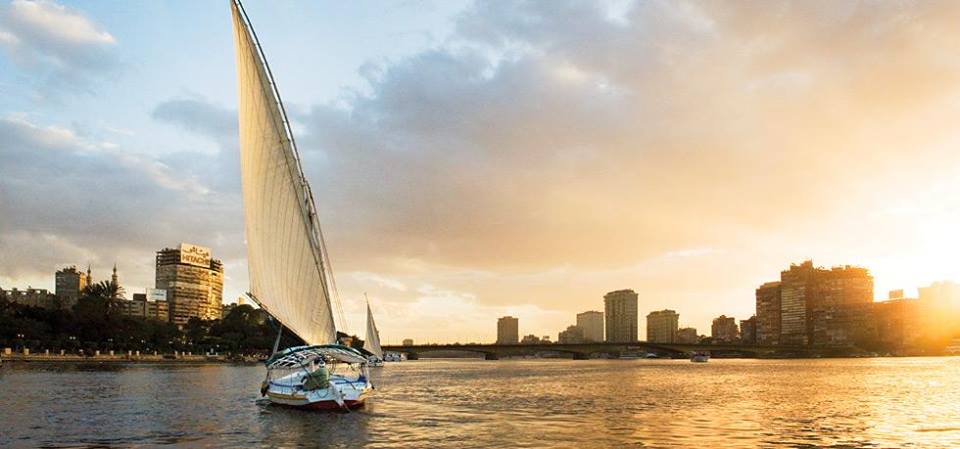 Short Felucca trip on the Nile in Cairo 